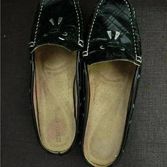 Naturalizer "Gossip" Quilted Mules Black Loafers Women's Size 10M - Picture 9 of 12